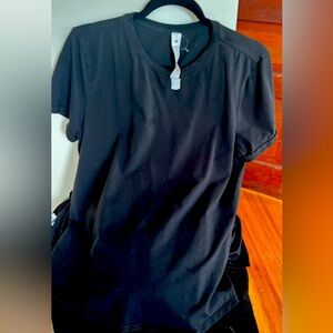 Lululemon black tshirt. Great basic t